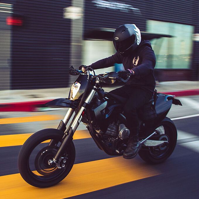 Load image into Gallery viewer, Bell-Qualifier-Street-Helmet- Matte-Black-Motorcycle