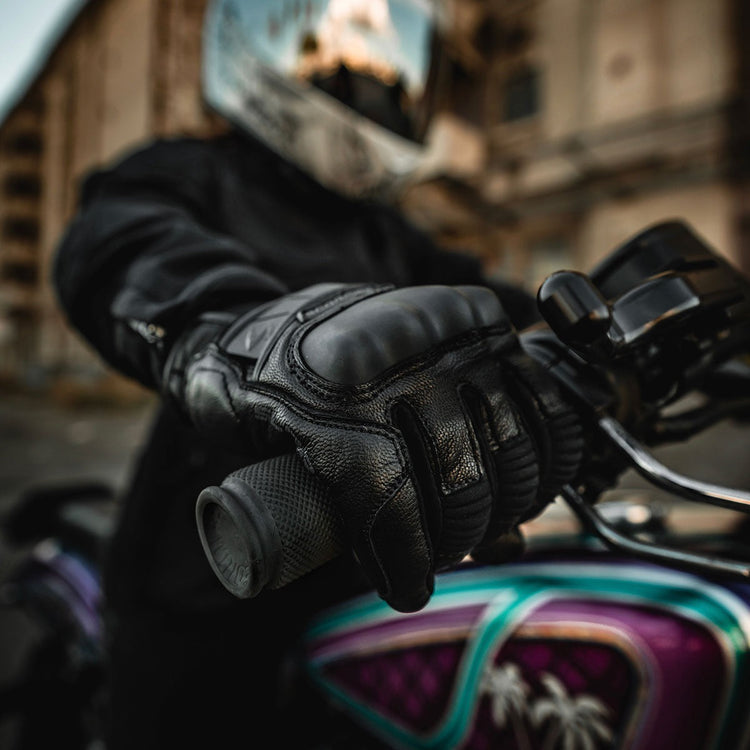 Street Gloves