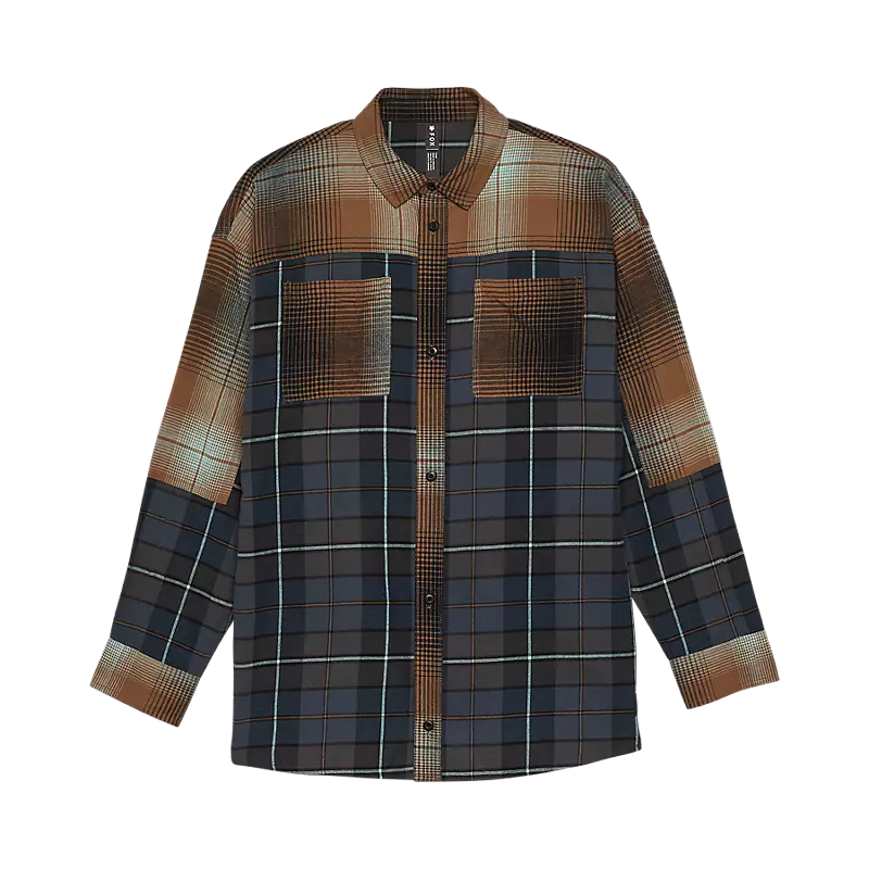 Load image into Gallery viewer, Womens Oversized Flannel Shirt
