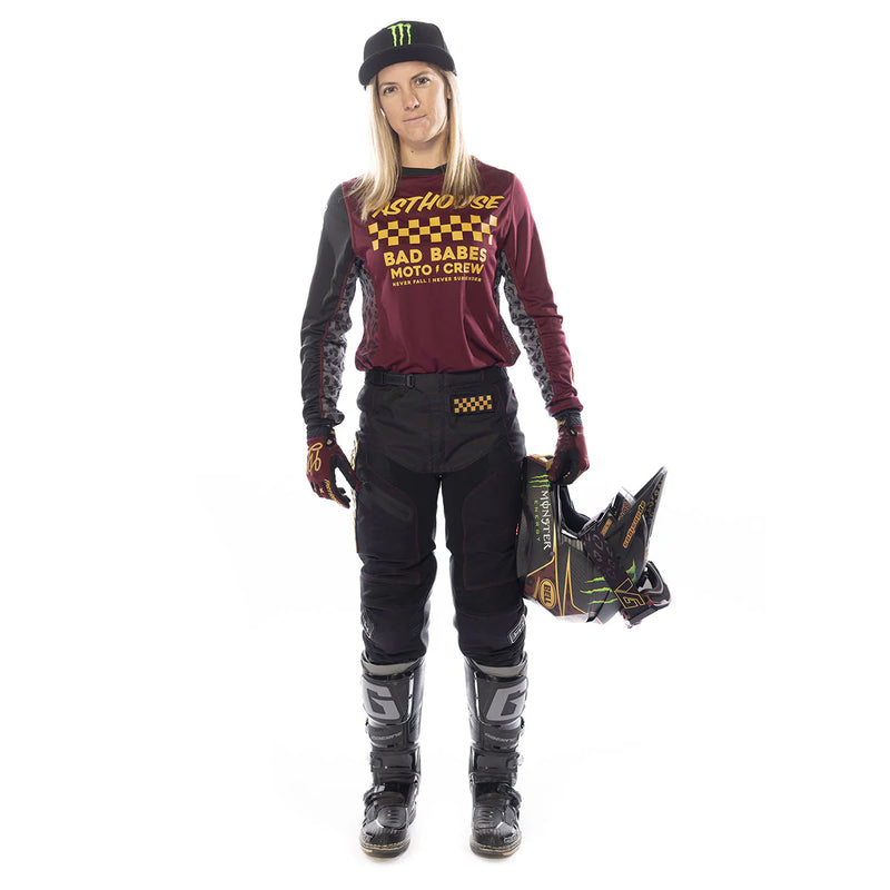 Load image into Gallery viewer, Grindhouse Golden Script Women&#39;s Jersey
